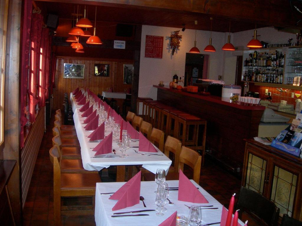 莱斯拉塞斯 Le Coucou Et Chalet Beau-Site酒店 外观 照片
